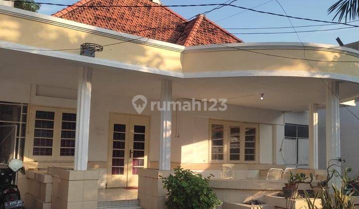 Rumah di Pusat Kota Surabaya Cocok untuk Usaha Kantor Klinik 1