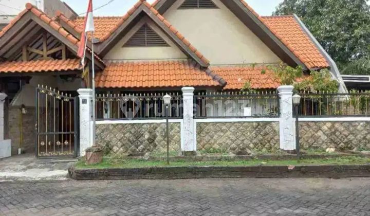 Rumah Kos Medokan Asri Selangkah ke Merr 1