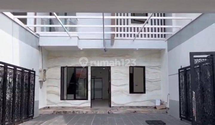 Sisa 1 Unit Rumah Baru Gress Darmo Permai  1