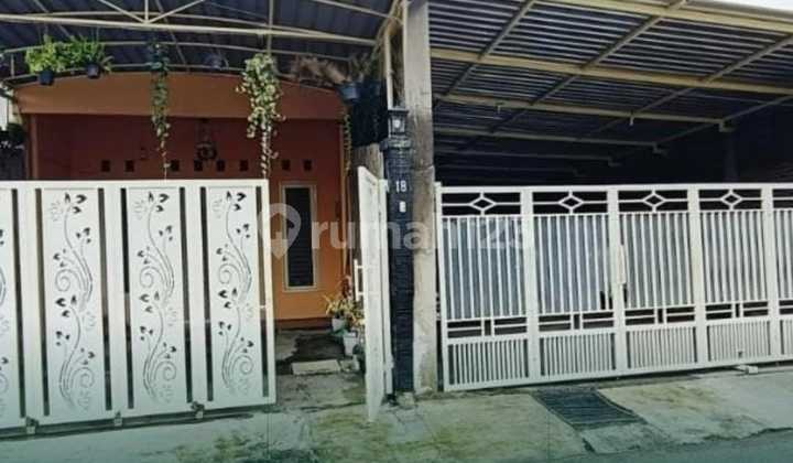 Rumah Siwalankerto Dekat Kampus Petra Bisa Untuk Kos