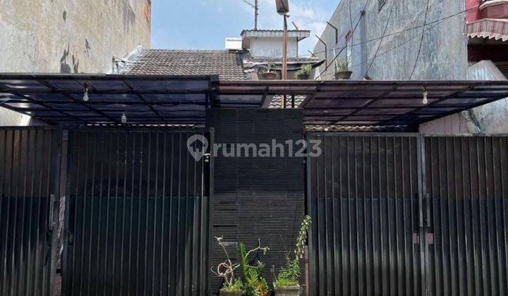  Rumah Siap Huni Barata Jaya Surabaya Dijual 1