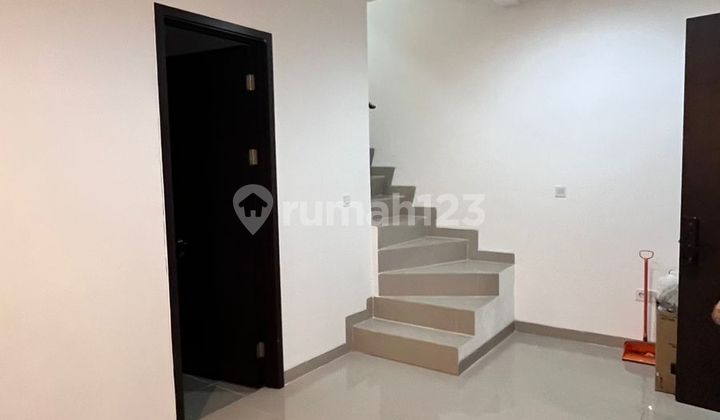 Disewakan Rumah Osaka Bagus Semifurnish 2