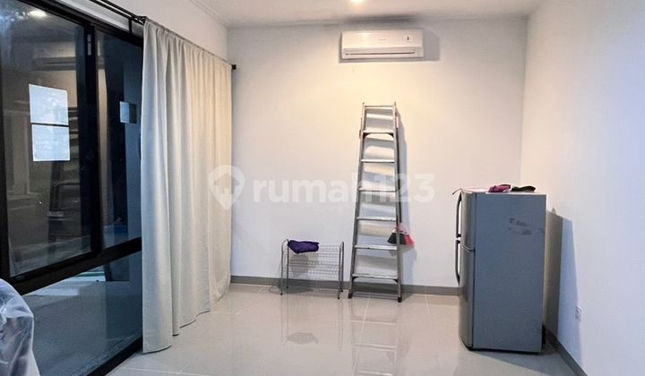 For Rent: Nice Osaka House Semi-furnished