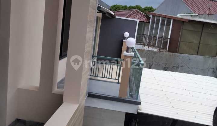 RUMAH BARU DI KOMPLEKS SINGGASANA BANDUNG MINIMALIS SIAP HUNI RUMAH BARU DI KOMPLEKS SINGGASANA BANDUNG MINIMALIS SIAP HUNI