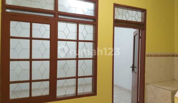 Disewakan Rumah Siap Huni Di Taman Kopo Indah 2 1