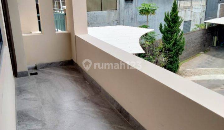 RUMAH BARU MINIMALIS DALAM CLUSTER DI SINGGASANA PRADANA BANDUNG 1