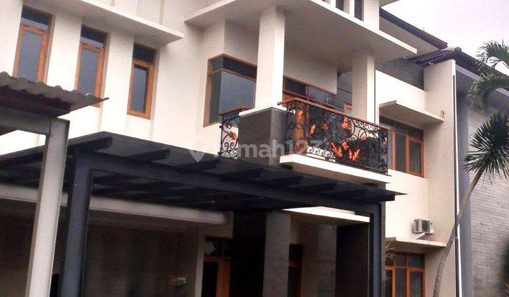 Rumah Lux Furnish Di Singgasana Mekar Wangi Bandung 2