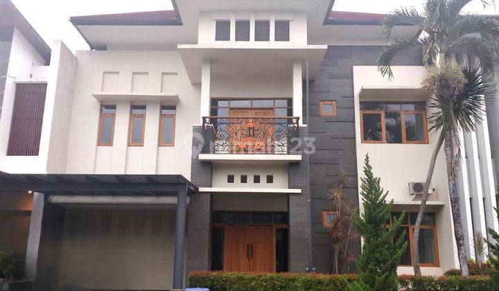 Rumah Lux Furnish Di Singgasana Mekar Wangi Bandung 1