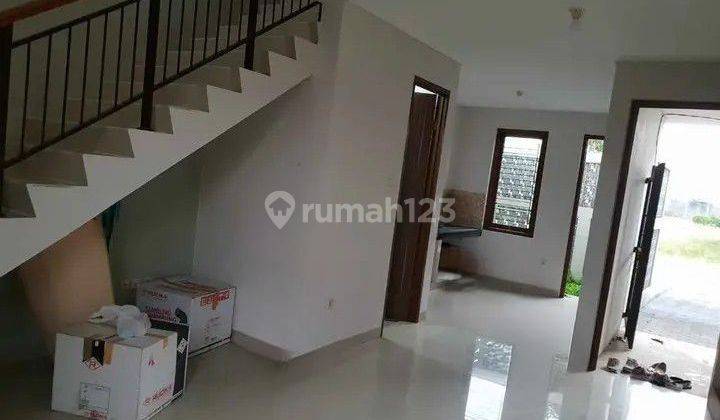 Jual Rumah Hook 2 Lantai Bagus Siap Huni Di Buah Batu 2