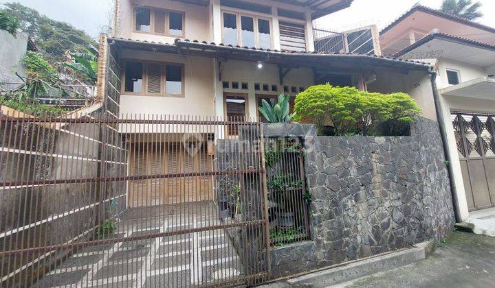 Jual Segera Rumah Terawat Lokasi Nyaman Di Tubagus Ismail 1