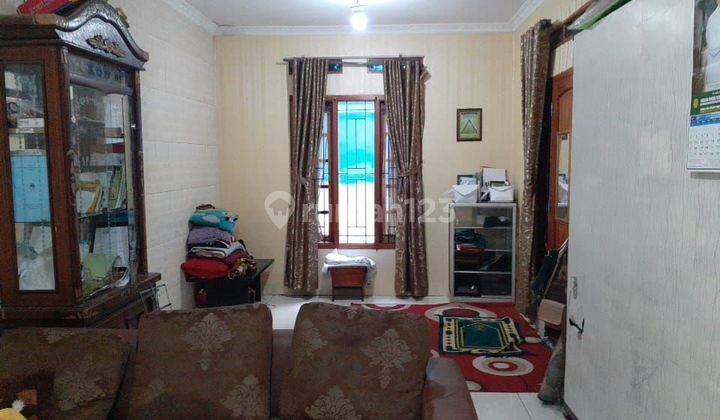 Jual rumah 2 lantai mainroad siap Huni cocok untuk usaha 2