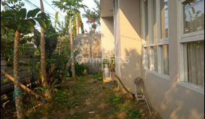 Jual Rumah hook 1,5 lantai ,Main road siap Huni 2