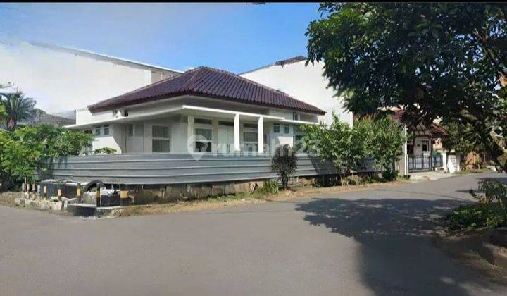 Jual Rumah hook 1,5 lantai ,Main road siap Huni 1