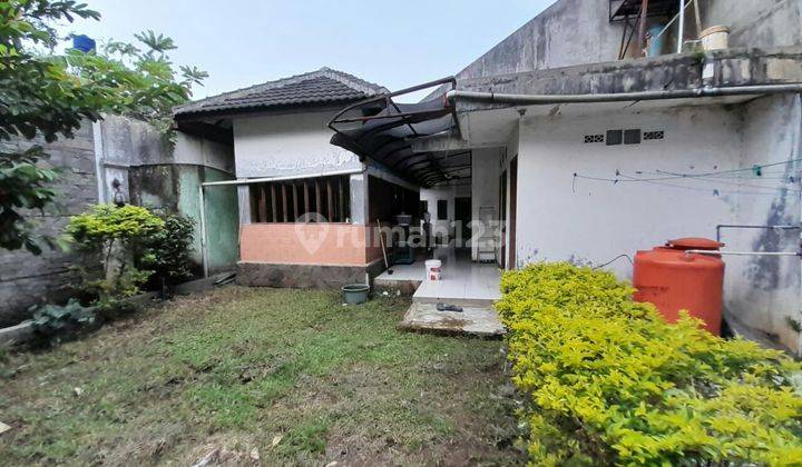 Jual rumah lama dan murah lokasi margacinta 2