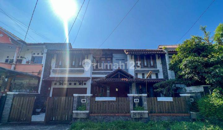 Jual rumah 2 lantai asri terawat batununggal harga murmer 1