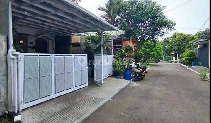 Di jual rumah siap huni dalam komplek antapani 2