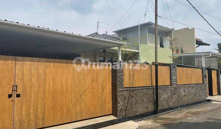 Rumah modern siap huni dalam komplek antapani 1