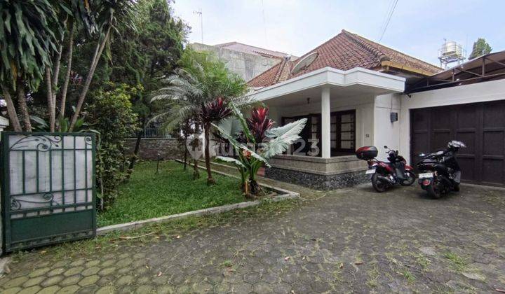 Jual segera rumah heritage sayap Riau mainroad 1