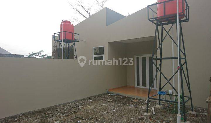 Dijual cepat rumah baru di dalam komplek arcamanik 2