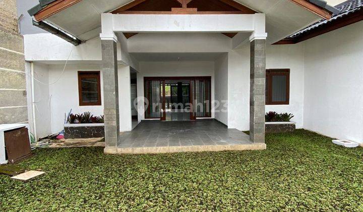 Dijual Segera Rumah Terawat Di Komplek Pondok Hijau 1