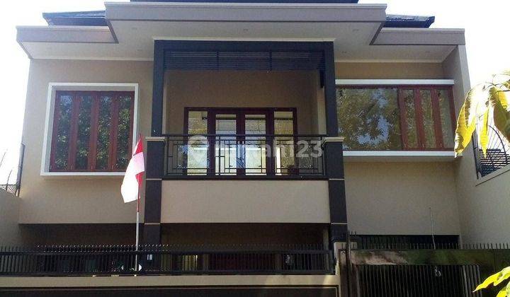 Rumah Terawat Siap Huni Depan Margacinta Park Bandung 1