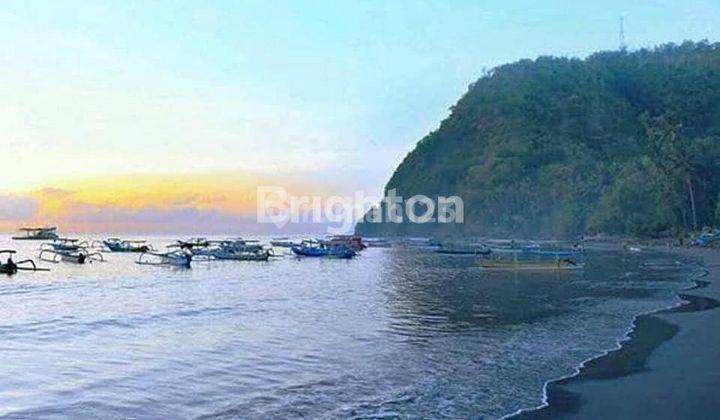 Beachside land, location at Amuk harbor, Padangbai Karangasem 1