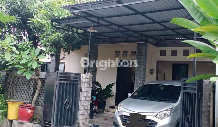 2 STORY HOUSE IN A QUIET EXLUSIVE AREA IN EAST DENPASAR 1