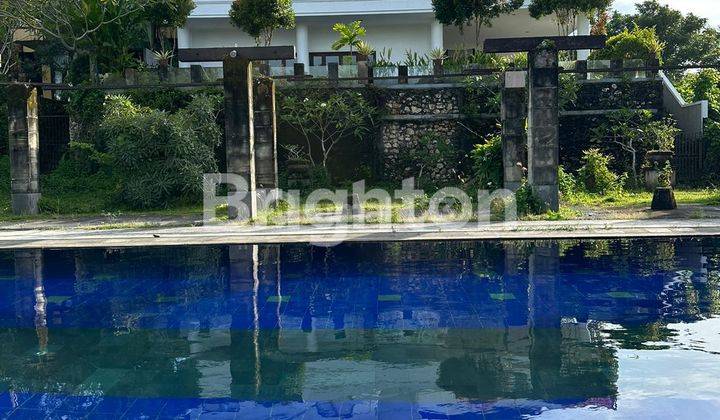 Villa modern area Pecatu, dekat ke lapangan golf dan pantai 1