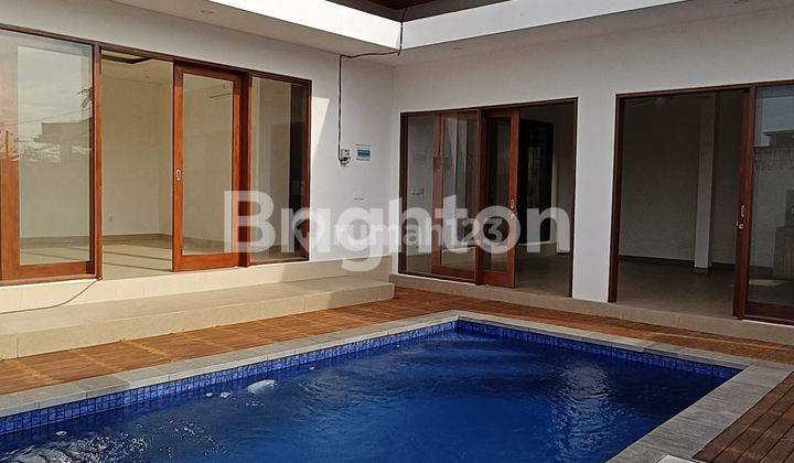 New Modern Villa in Bumbak Umalas Bali 2