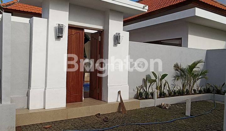 New Modern Villa in Bumbak Umalas Bali 1