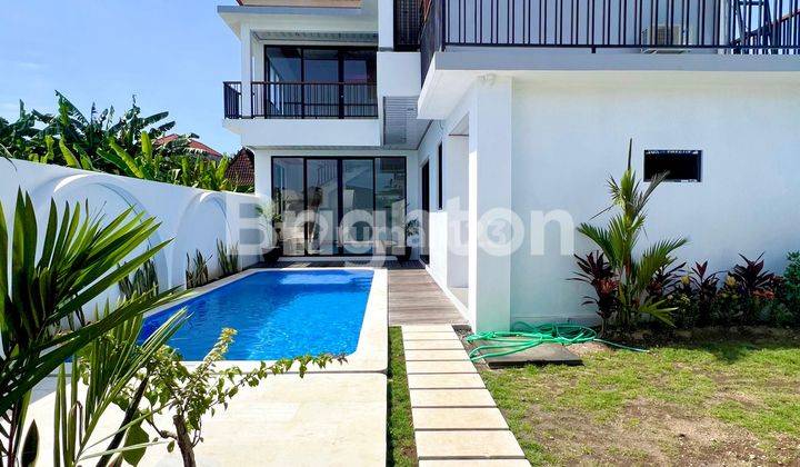 Villa Modern Hanya 5 Menit ke Pantai dilokasi Strategis Jalan Pantai Batu Bolong Canggu Bali 1