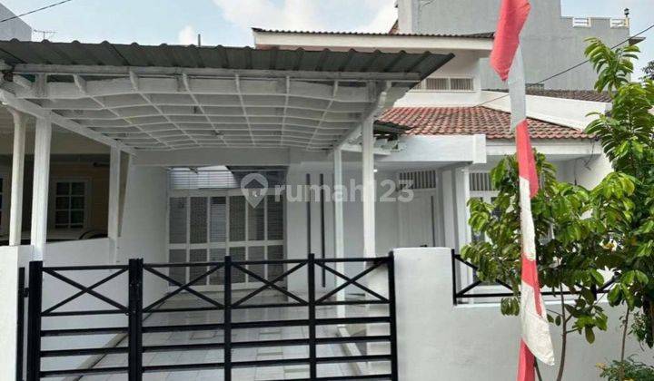 Rumah 2 Lantai Siap Huni Di Kelapa Gading 1