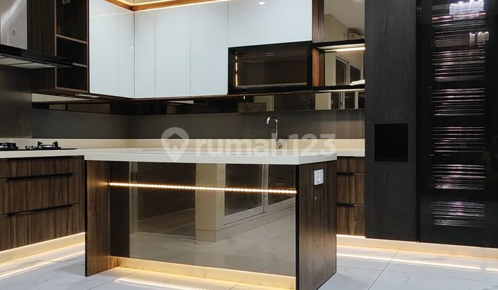 Brand New 4-Story House In Kelapa Gading Semi Furnished Negotiable