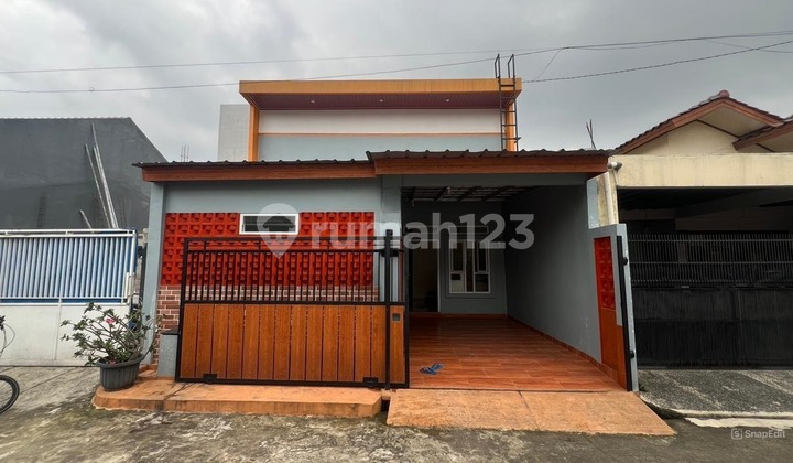 Rumah Bagus SHM Dekat Summarecon Mall Bekasi