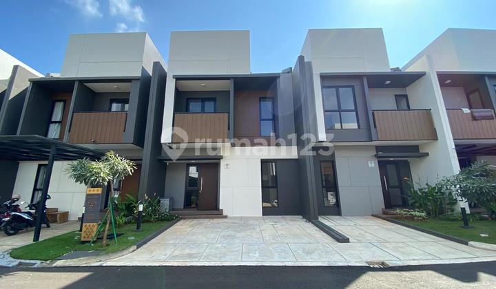 For Rent New House 7 Width with 4 Br in Regia Summarecon Crown Gading For Rent New House 7 Width with 4 Br in Regia Summarecon Crown Gading