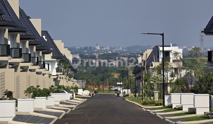 Dijual Rumah Cantik Alderwood Summarecon Bogor dengan Clubhouse View Danau