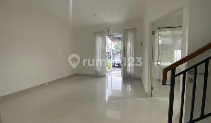 Jual Cepat Rumah Murah SHM Cantik Kondisi Baru di Grand Wisata 2
