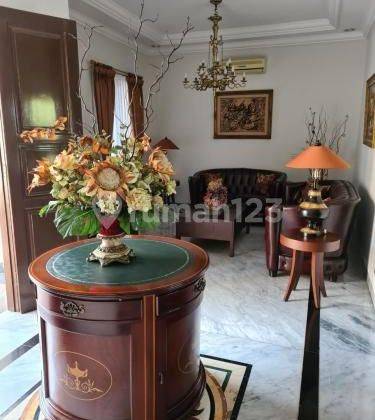 Rumah Mewah Full Furnished Private Cluster di Cinere Depok 2