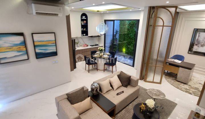 Rumah Baru di Citraland Surabaya Ruang Attic Lantai 3 2