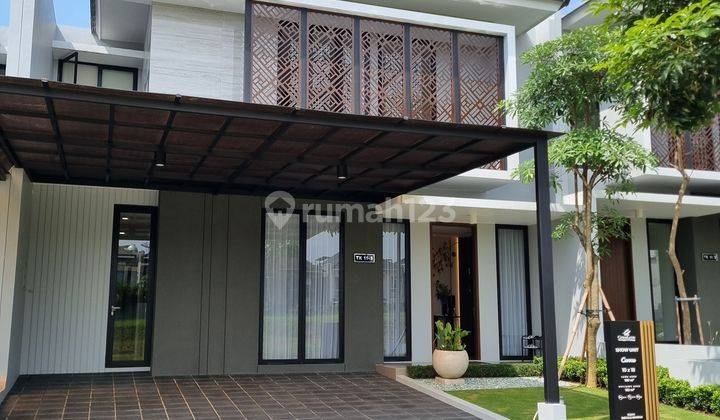 Rumah Citraland Surabaya Baru Gress Modern 5 Kamar Tidur 1