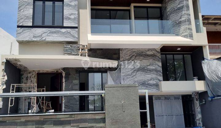 Rumah di Citraland Baru Gress Split Level Mewah Surabaya Barat 1