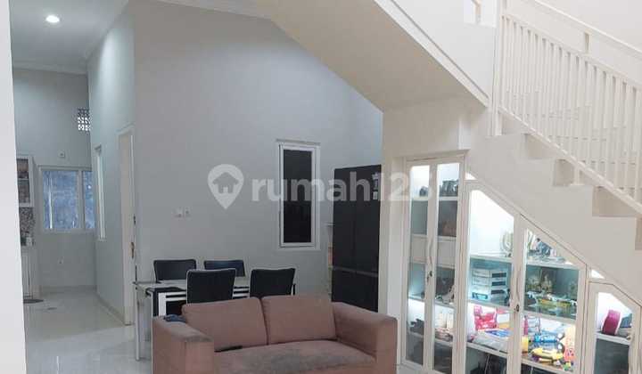 Dijual Rumah Area Karah Ketintang Surabaya Modern Minimalis 2