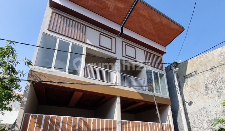 Baru Gress Dijual Rumah Wiyung Babatan Surabaya Barat 2 Lantai