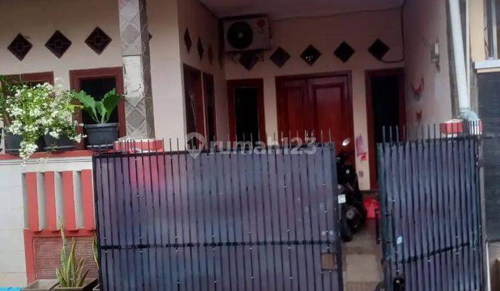 Rumah Hadap Timur SHM dekat Summarecon Mall Serpong Siap KPR J27962 1