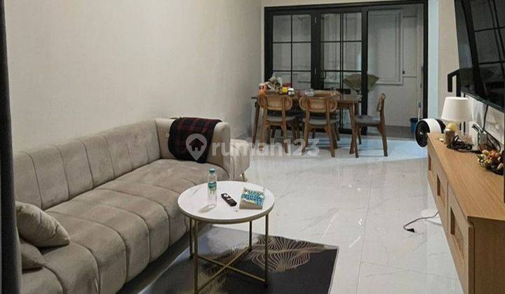 Rumah Cantik 2 Carport 15 Menit ke RS Premier Bintaro Dibantu KPR J26200 2