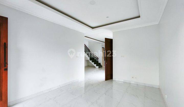 Rumah Hook SHM 15 Menit ke Lippo Plaza Keboen Raya Siap KPR J28803