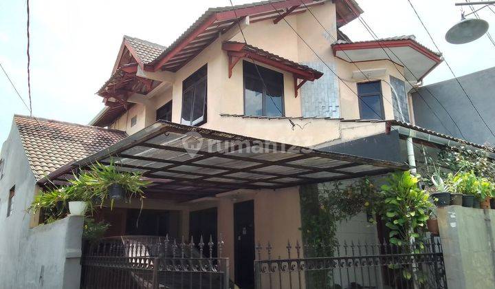 Rumah Luas 6 Kamar Tidur Hadap Utara 15 Menit ke Mall Grand Metropolitan Bekasi J27914 1