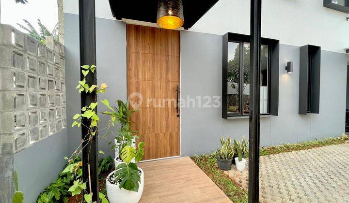 Rumah Seperti Villa di Jakarta Selatan