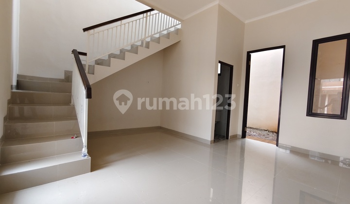 Termurah 5Juta Saja di Awal Rumah Baru Siap Huni 2 Lantai di Jatiasih 2