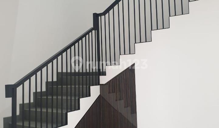 Jual Rumah Baru, Ready Siap Huni, Lokasi Dekat Dari Akses Trans Jakarta, Tol dan Stasiun Lr. 2